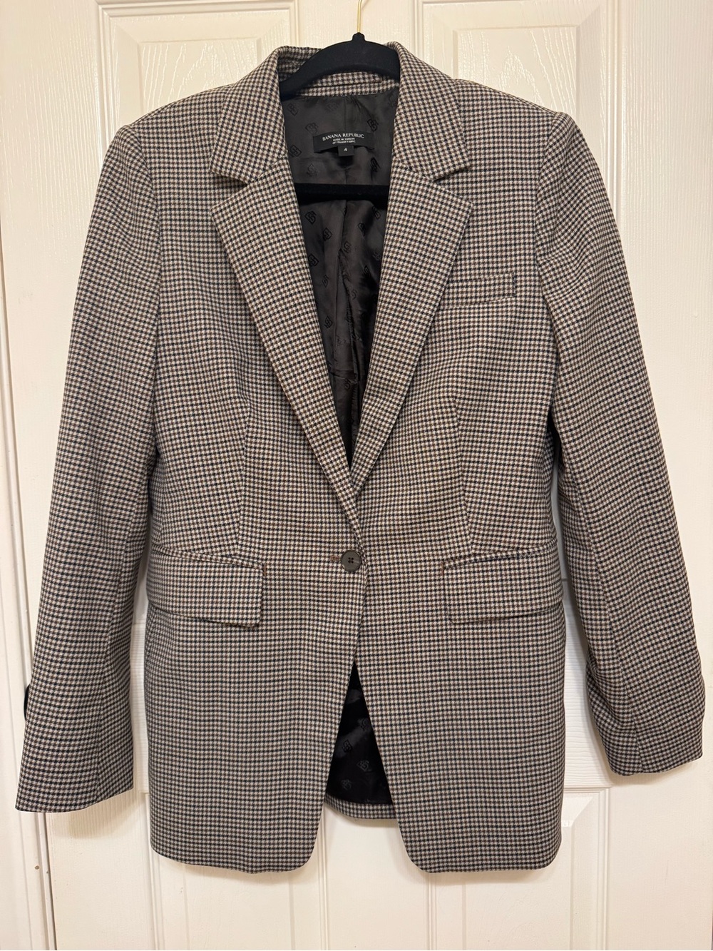 Banana Republic Italian Wool Houndstooth Blazer